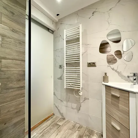 Apartment Suquet 42 Scls - Wifi, Climatisation, Le Suquet Cannes